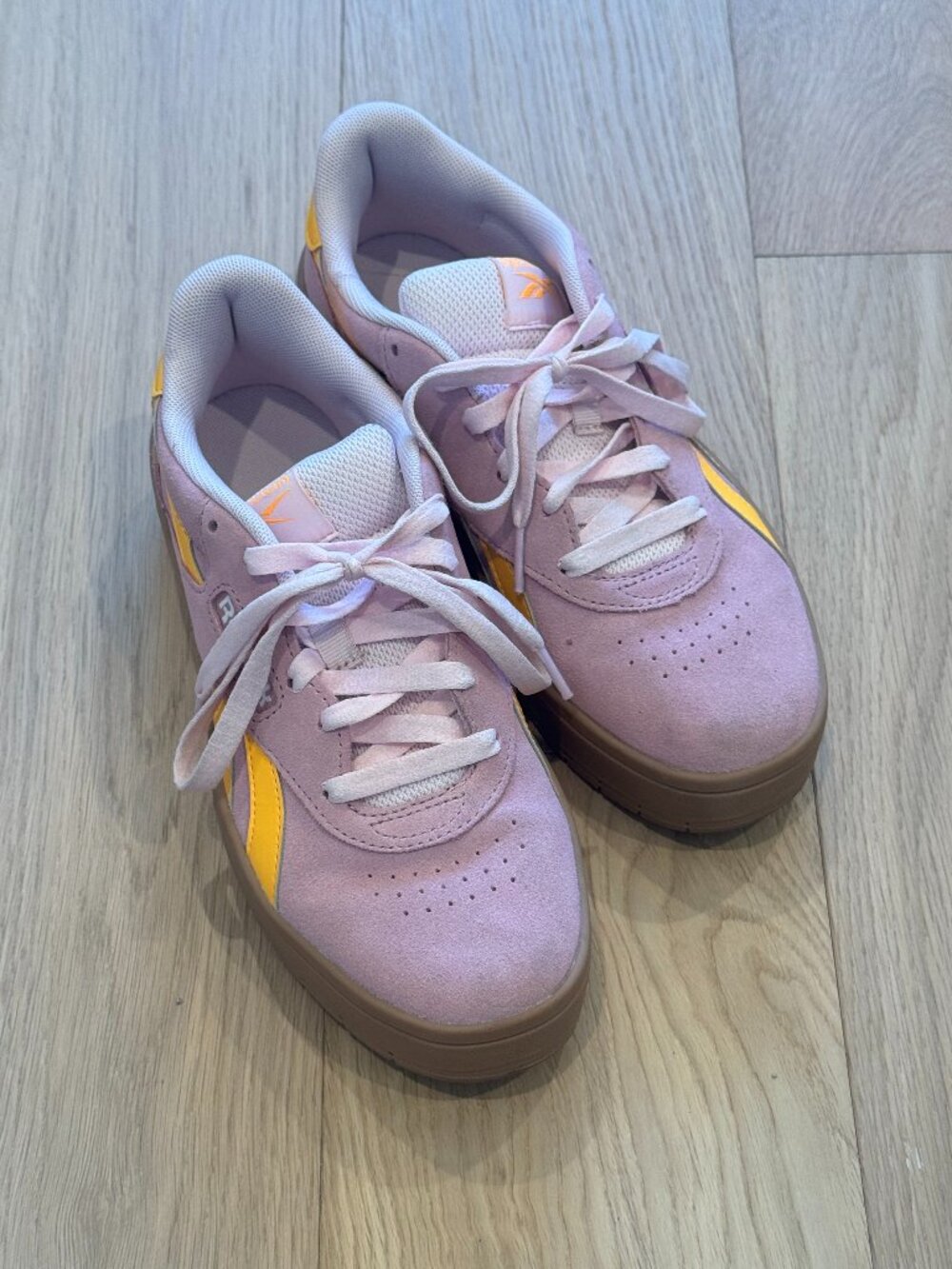 Reebok Campio Extra Pink Suede Platforms 7